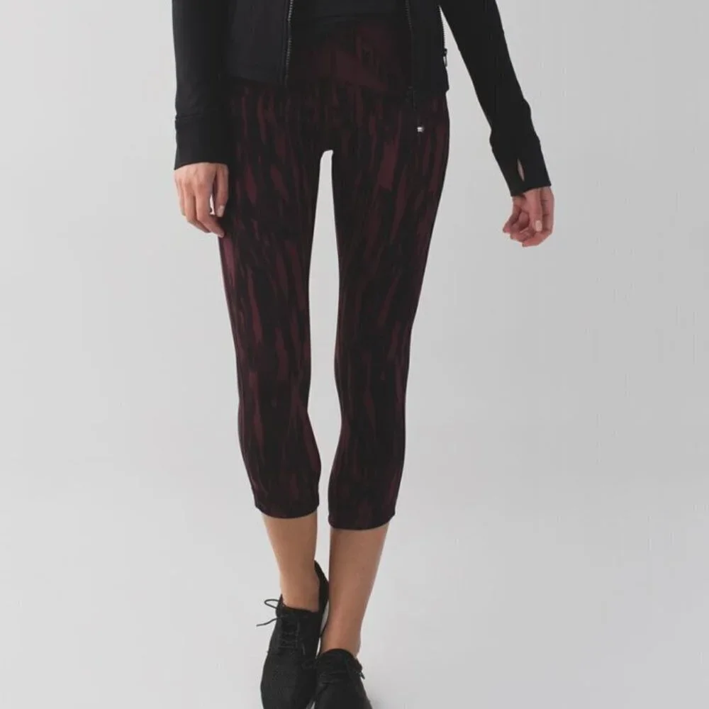 Lululemon Exquisite Crop Leggings Womens 6 NO TAG Painted Bordeaux Active Pant